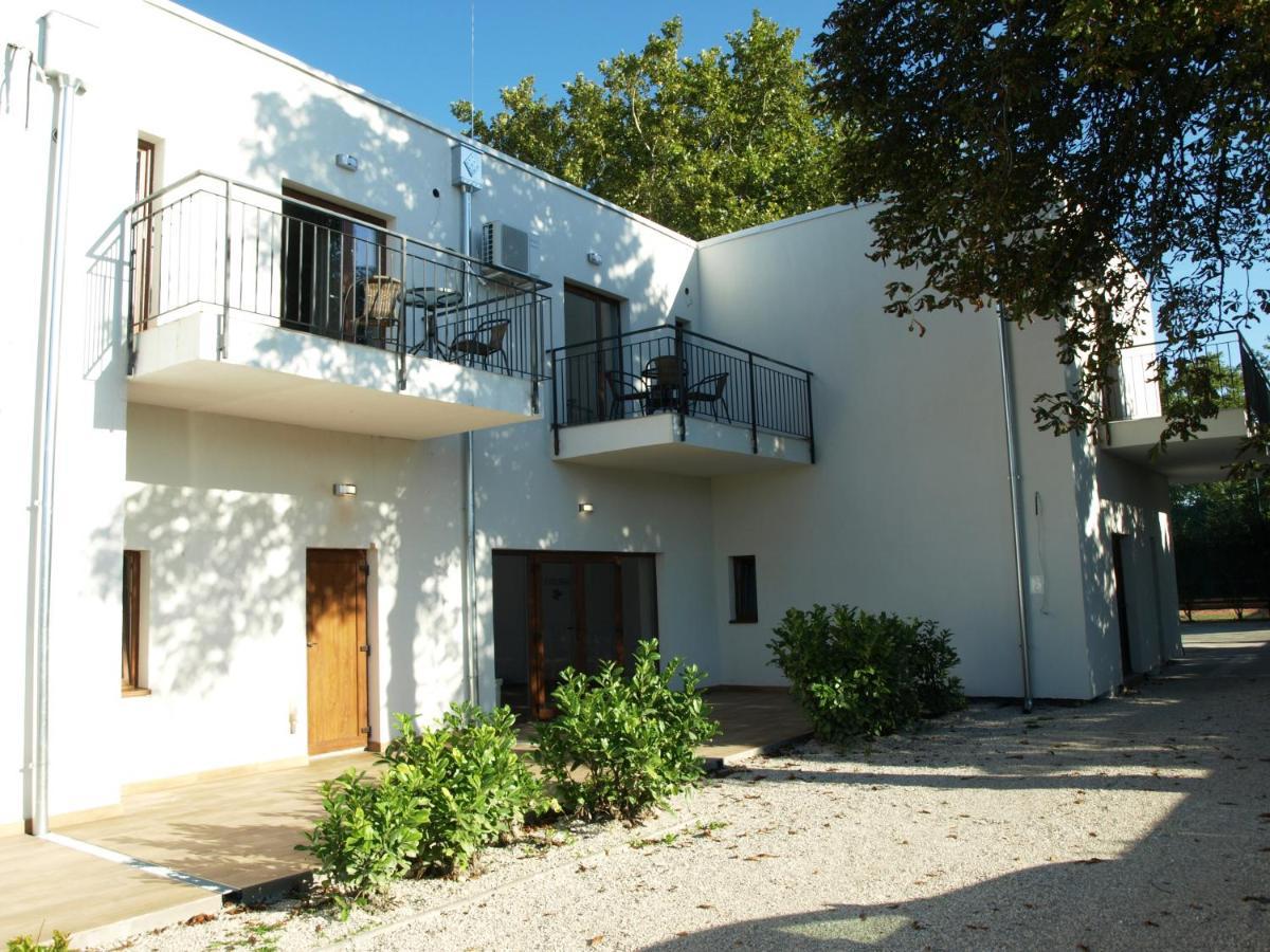 Garden Club Panzio Bed & Breakfast Balatonmáriafürdő Dış mekan fotoğraf