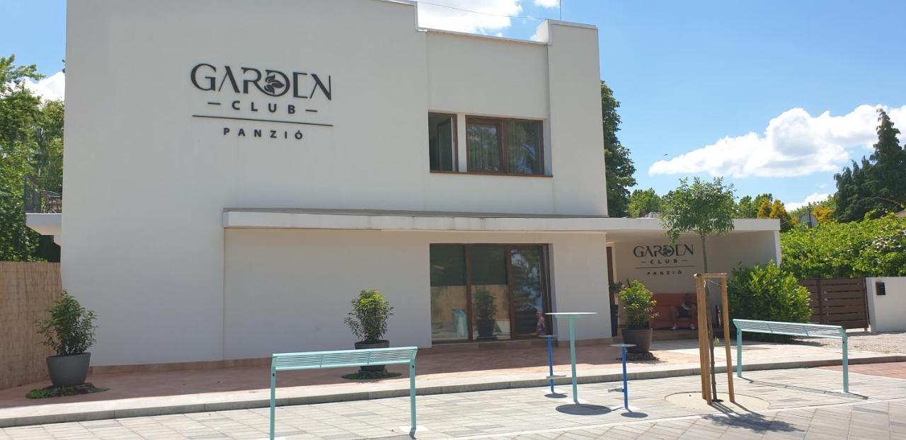 Garden Club Panzio Bed & Breakfast Balatonmáriafürdő Dış mekan fotoğraf